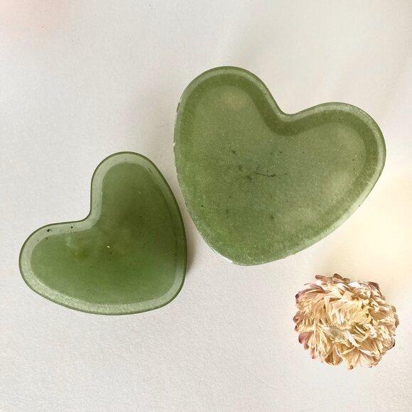 small resin trinket box - Picture 4 of 5